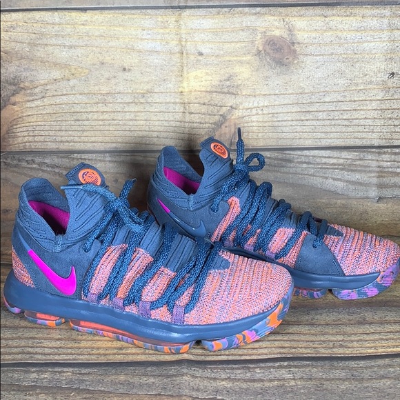 kevin durant wearing kd 10